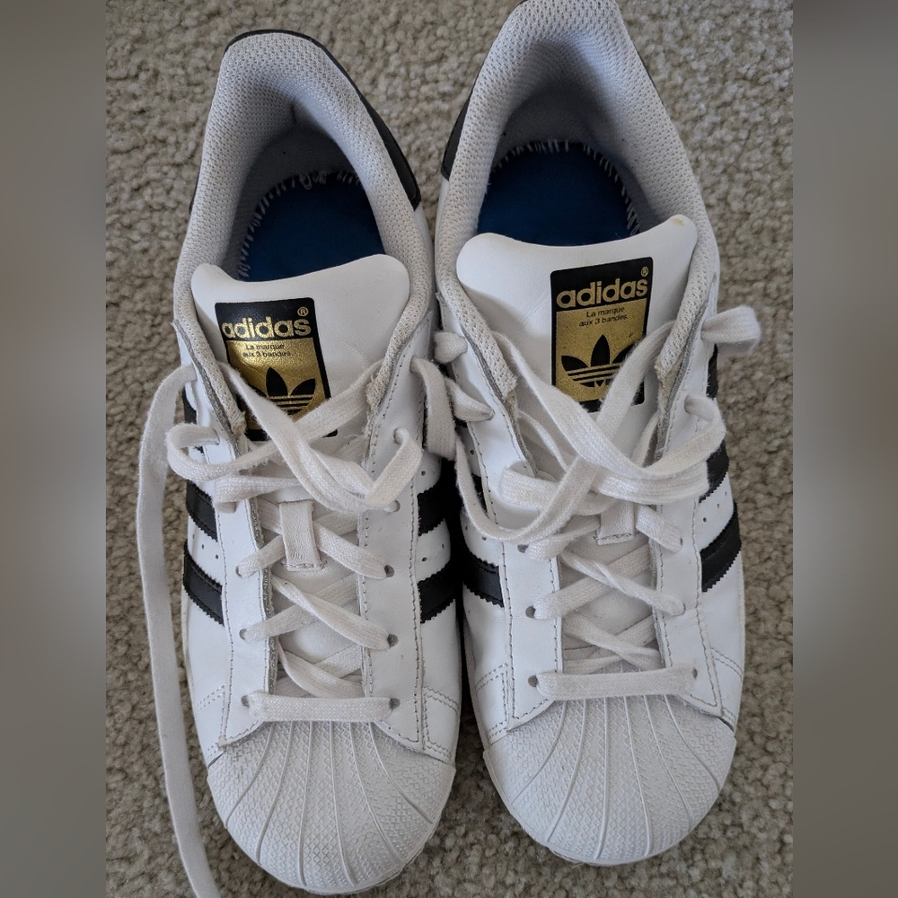 Adidas La Marque aux 3 Bandes White Shell Toe Superstar Sneakers ADV